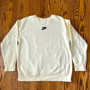 Nike Big Kids’ Crewneck Sweatshirt Pastel Yellow Size XL